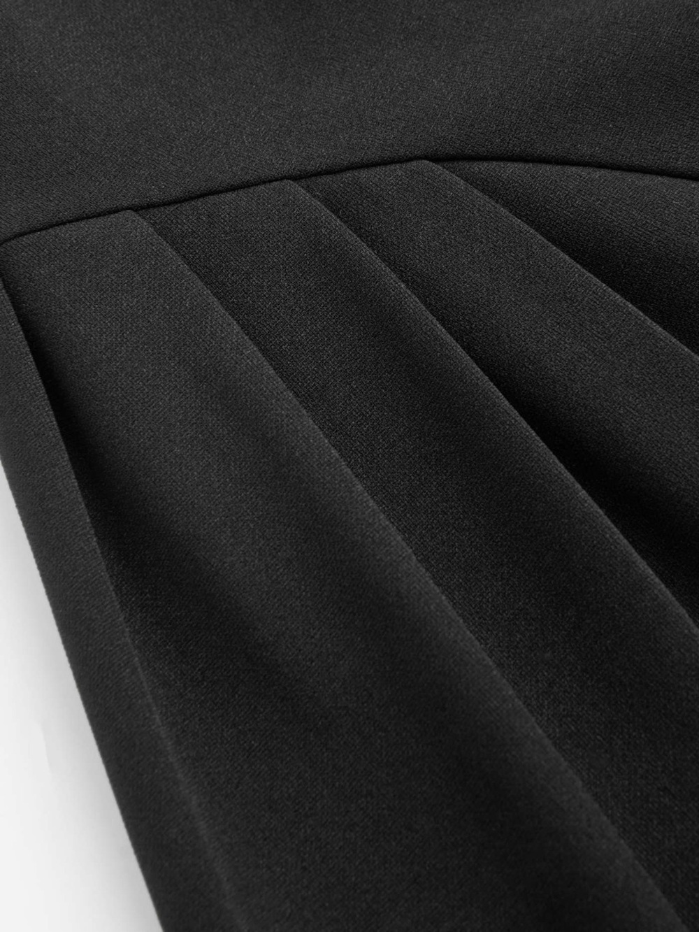CIDER Black Midi Scoop-Neck Dress - Picture 7 of 7
